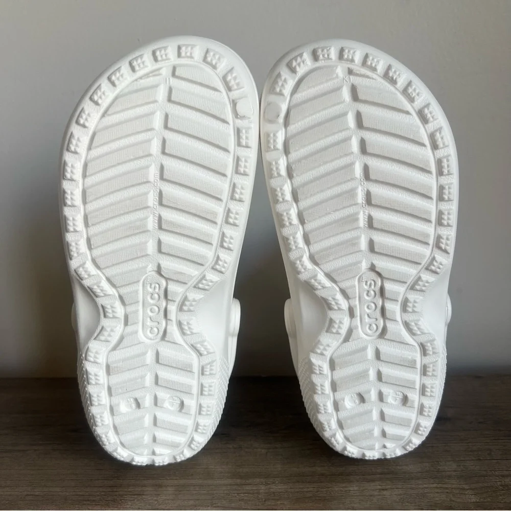 Crocs NEW Unisex Classic Lined Neo Puff White Boot Size 7 or 5 #367